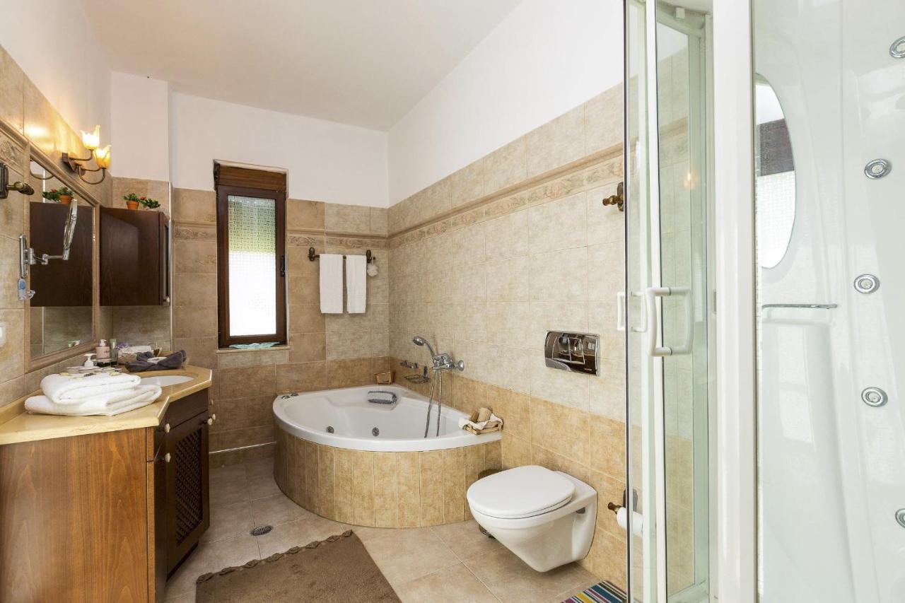 Villa Natura - With Private Heated Pool Tria Monastiria Exterior photo